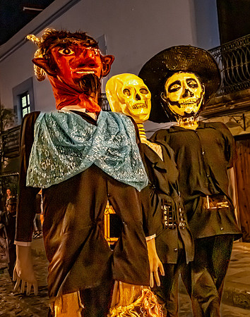 Dia de los Muertos Parade