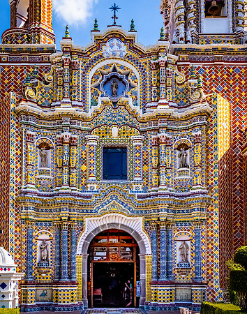 Cholula, Templo de San Francisco Acatepec