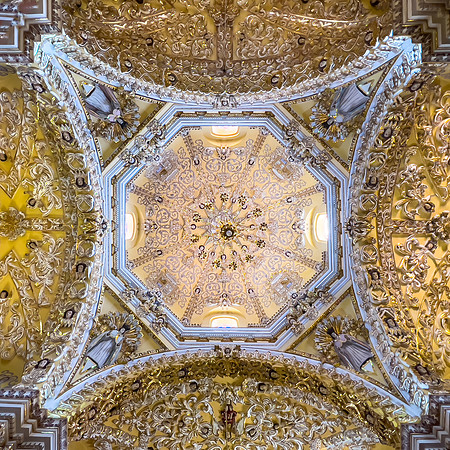Cholula, Templo de San Francisco Acatepec