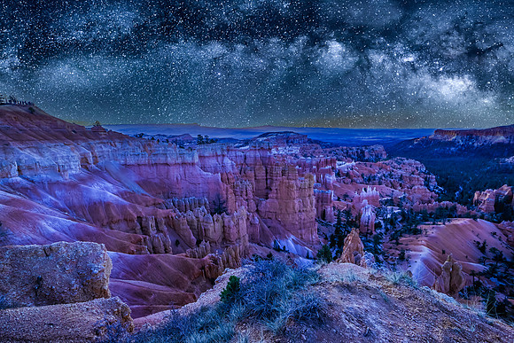 Milky Way over Bryce Canyon