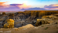 Hanksville, Moonscape Overlook