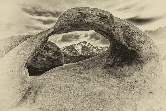 Mobius Arch, Alabama Hills, Lone Pine CA