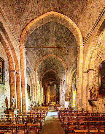 Eglise Notre Dame de l'Assomption, Moustiers