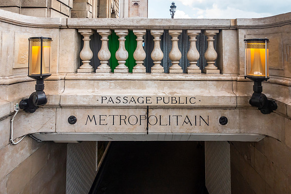 Metro Station