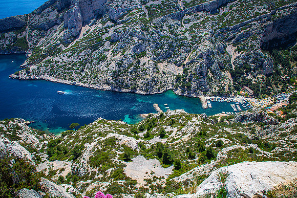 Belvedere de Sugiton, Calanques