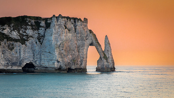 Etretat (The Elephant and the Needle)