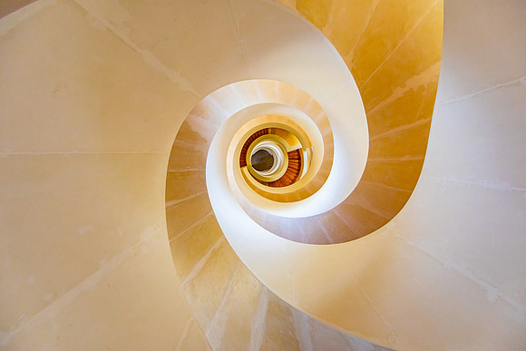 Luma Arles, Frank Gehry Building