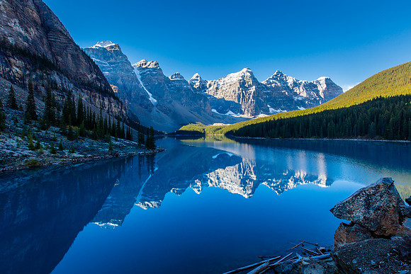 Moraine Lake and Ten Peaks