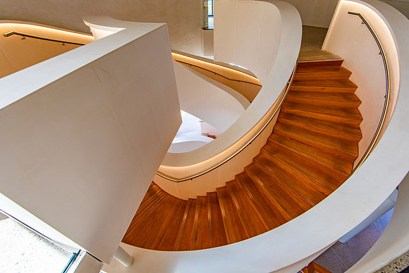 Luma Arles, Frank Gehry Building