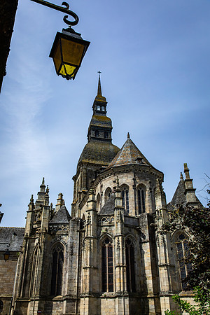 Basilique Saint-Sauveur, Dinan