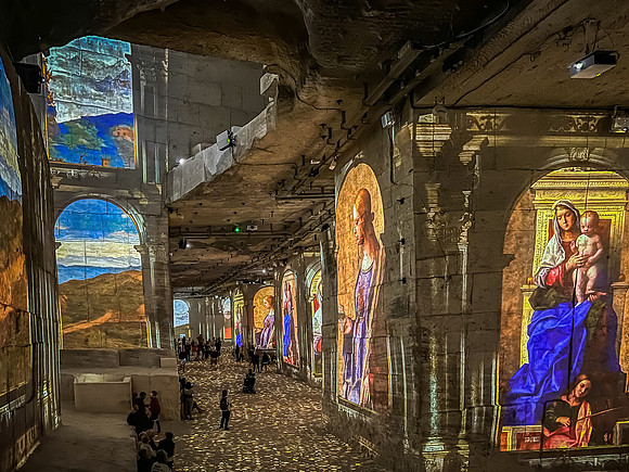 Carrieres de Lumieres, Les Baux