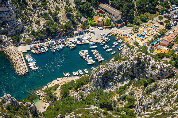 Belvedere de Sugiton, Calanques