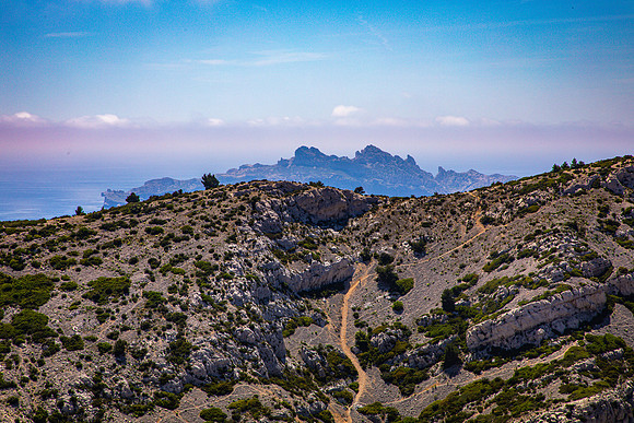 Belvedere de Sugiton, Calanques