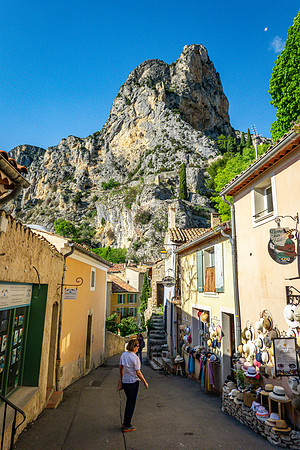 Moustiers