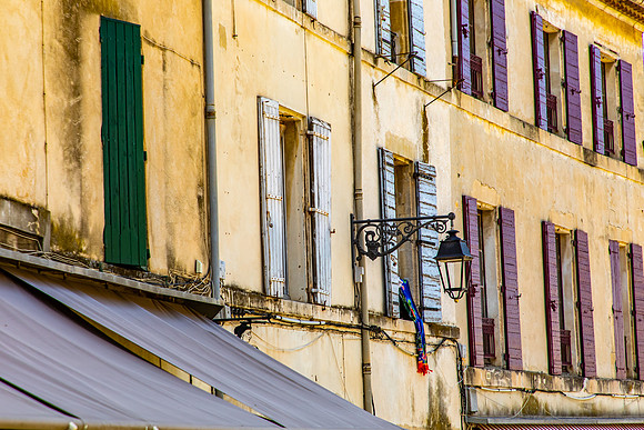Arles