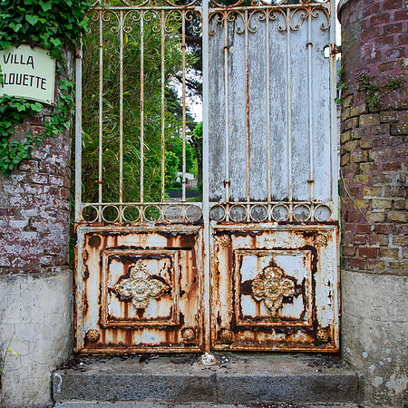 Etretat, Gate