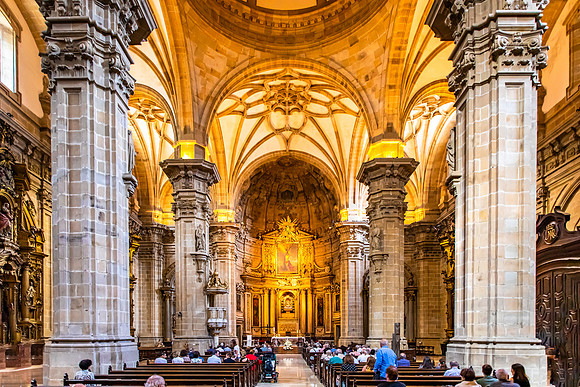 Koruko Andre Mariaren Basilika, San Sebastian