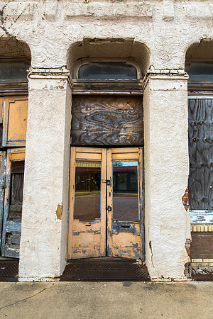 Abandoned Planters Bank Building, Jefferson