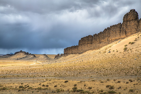 Shiprock's Volcanic Dike