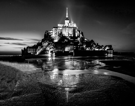 Mont Sr Michel at Mid-Tide (Annual Award HPS 2020)