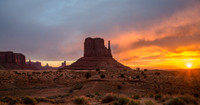Monument Valley Sunrise Pan