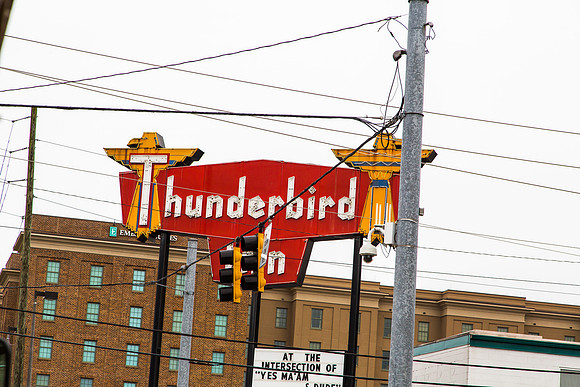 Thunderbird Inn, Savannah