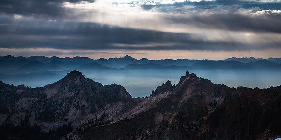 Sawtooth Mountain Aerials (published in Flyline Newsletter of Idaho Aviation Assn)
