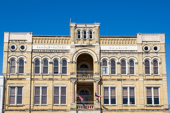 Building, Gonzales Town Square